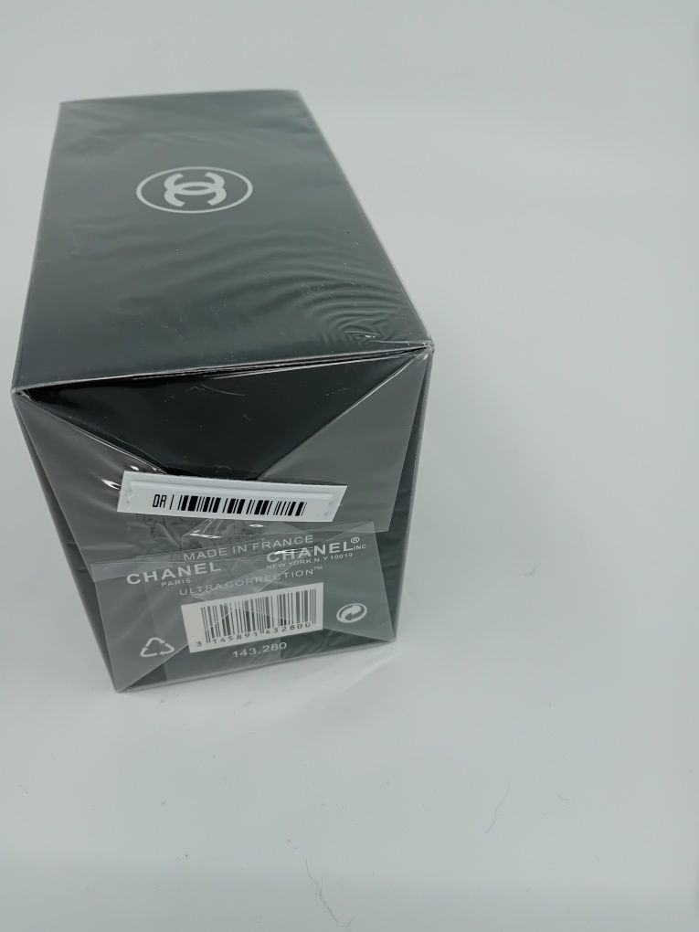 Zestaw kremów Chanel precision Ultra Correction Lift