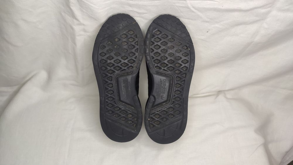 Дитячі кросівки Adidas NMD V3 Gore-Tex.Розмір 36