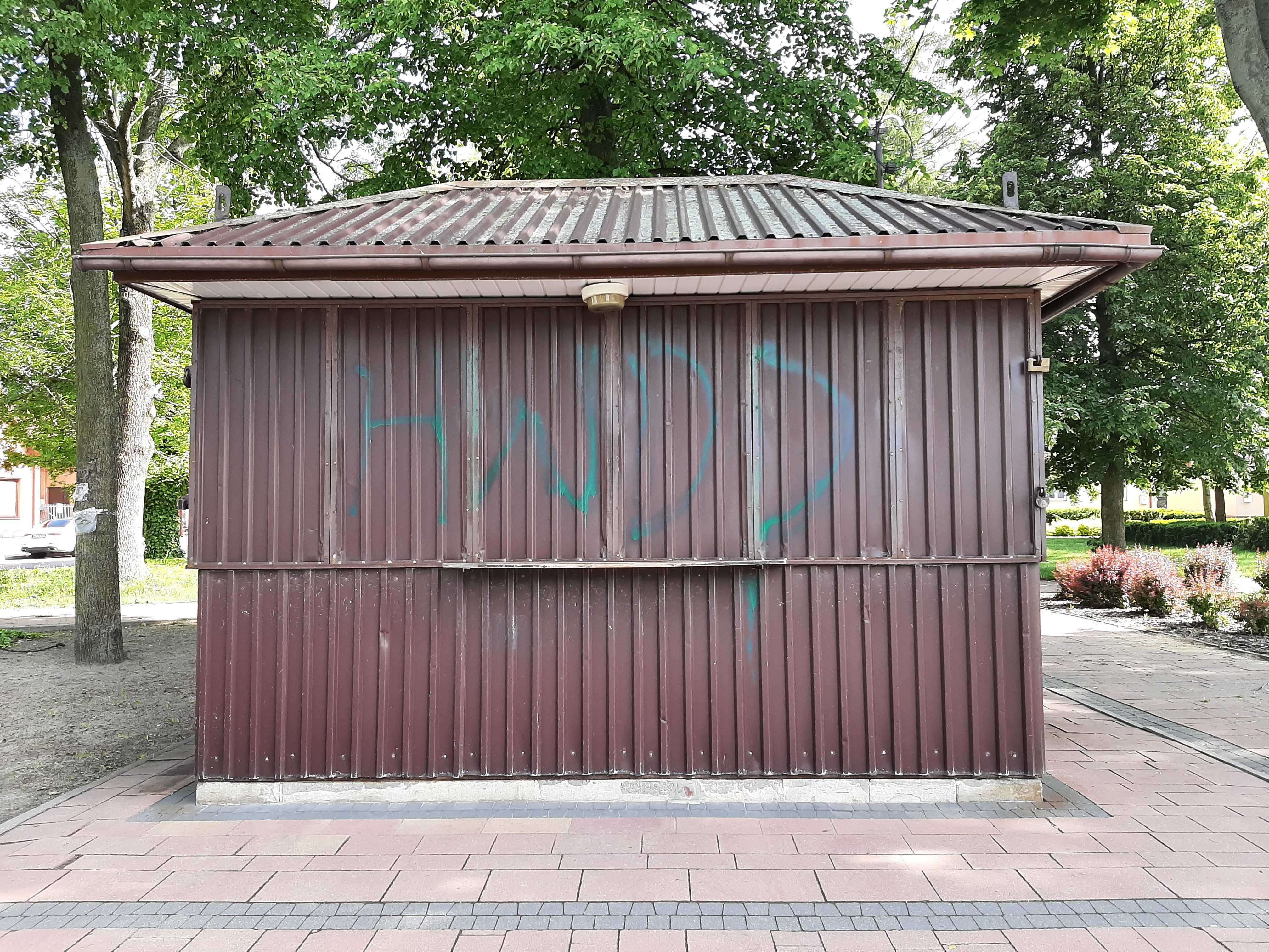 Sprzedam Kiosk w miejscowości Klwów przy trasie Radom-Tomaszów