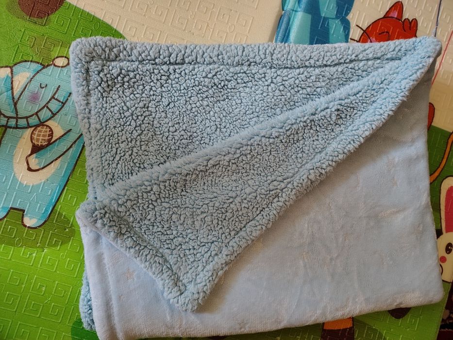 Тепленьке одіяльце для новонароджених