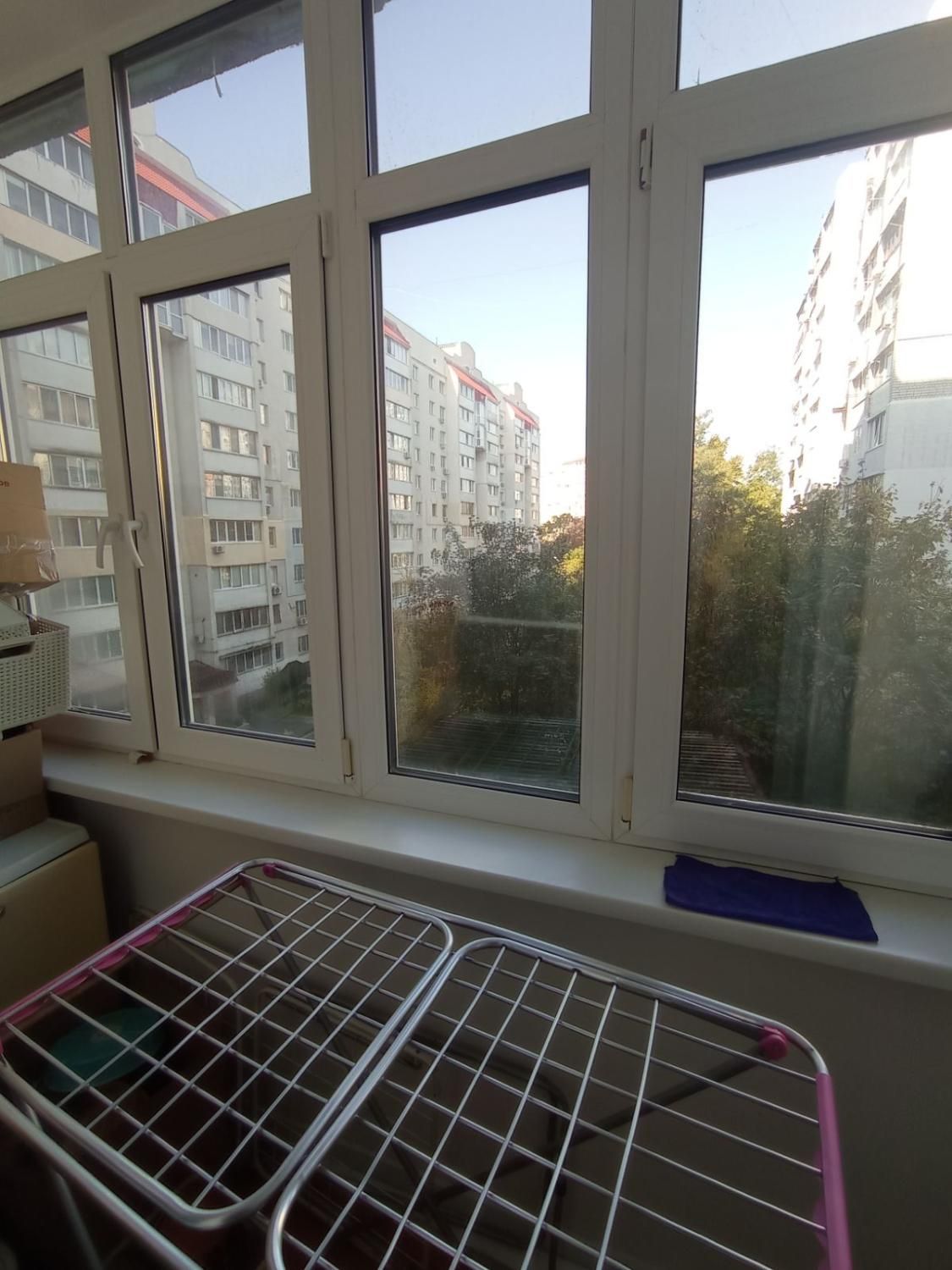 Продам 3- ком. ул. Маршала Говорова в р-не парка Победы(995-959)