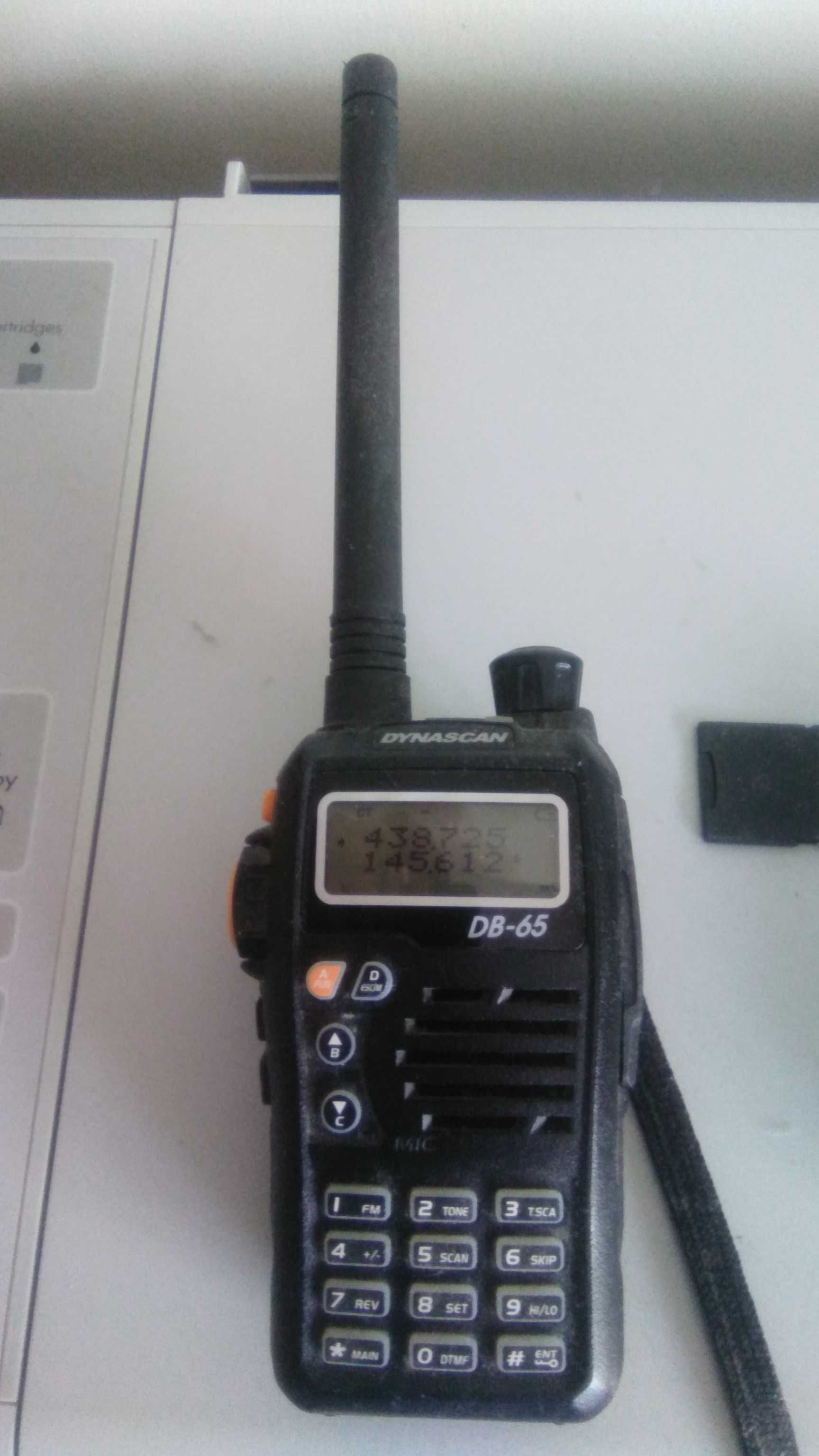 Radio portátil DYNASCAN DB65