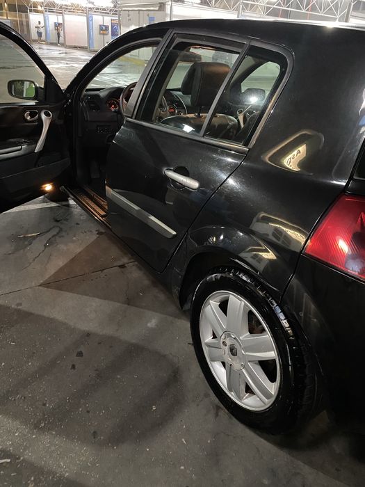 Renault Megane Hatch 2004 1.5 Dci 4P Completo