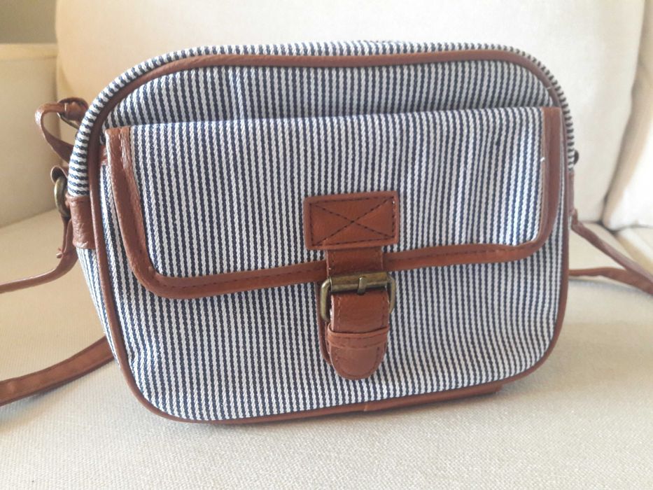 NOVA Carteira tiracolo de verão