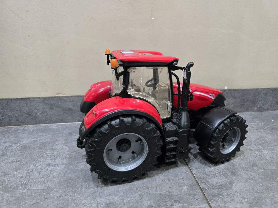 Traktor Case firmy bruder