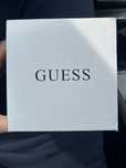 Zegarek czarna tarcza Guess