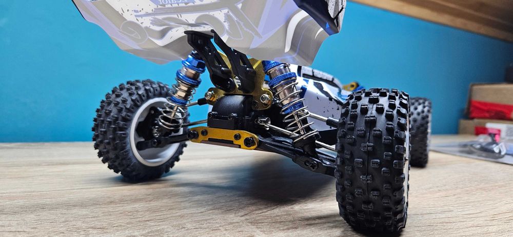 Samochód zdalnie sterowany WLtoys XKS 124017, 75km/h 1:12 4x4 MOC!