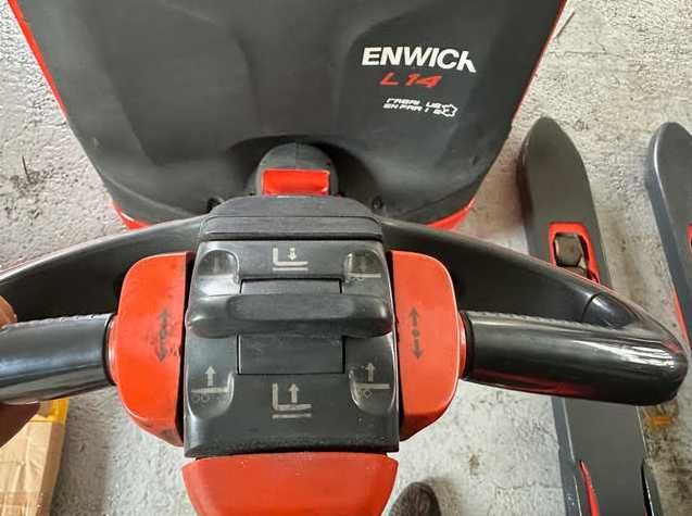 Wózek paletowy Linde L14 rok 2017, triplex