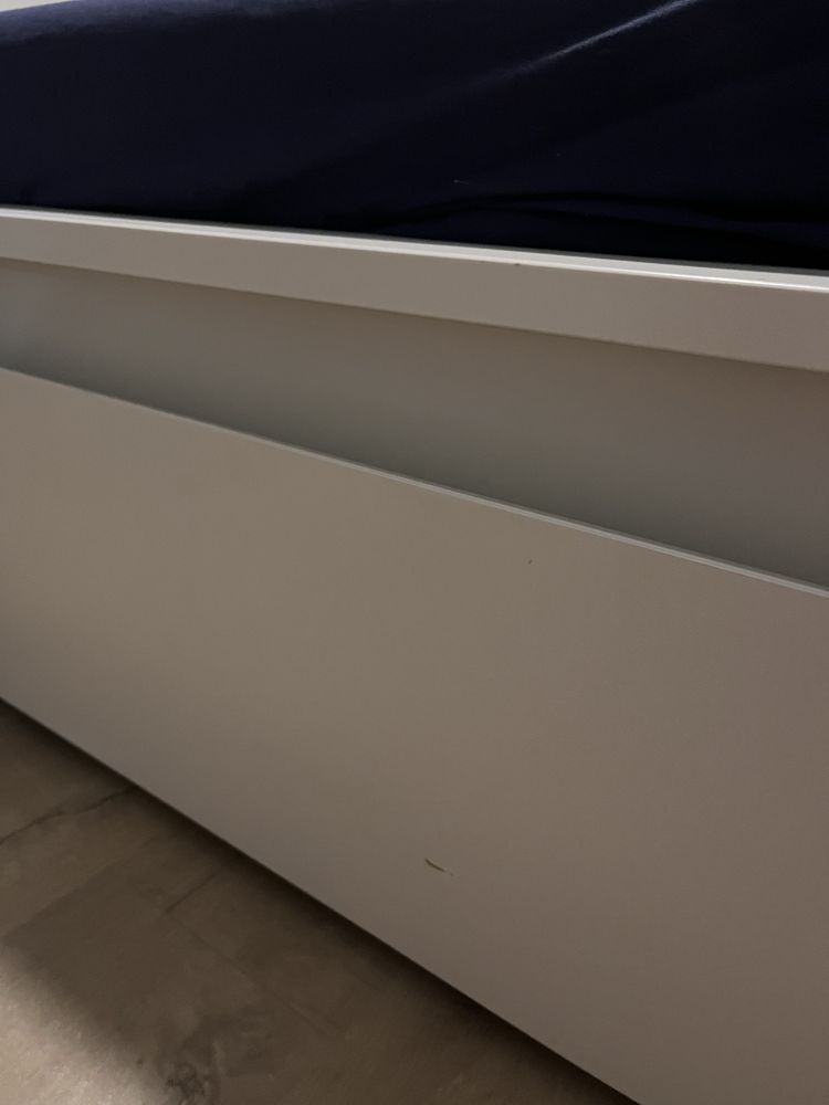 Łóżko Malm Ikea z 4 szufladami / pojemnikami 180x200 + dno leirsund