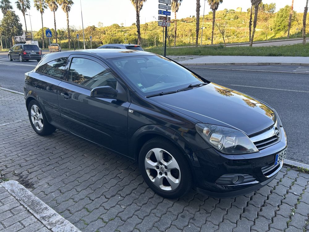 Opel Astra Gtc 1300 cdti