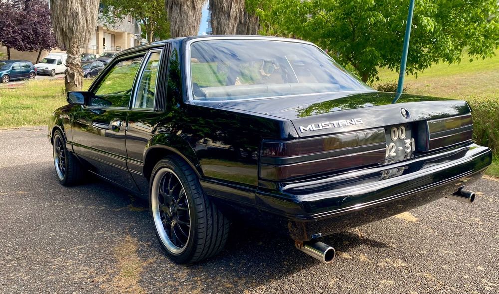 Ford Mustang 1984 Restaurado