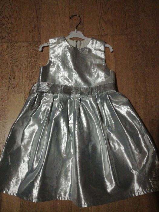 Сукні 5-7 р, блузи з вишивкою George,Next, інші виробникі