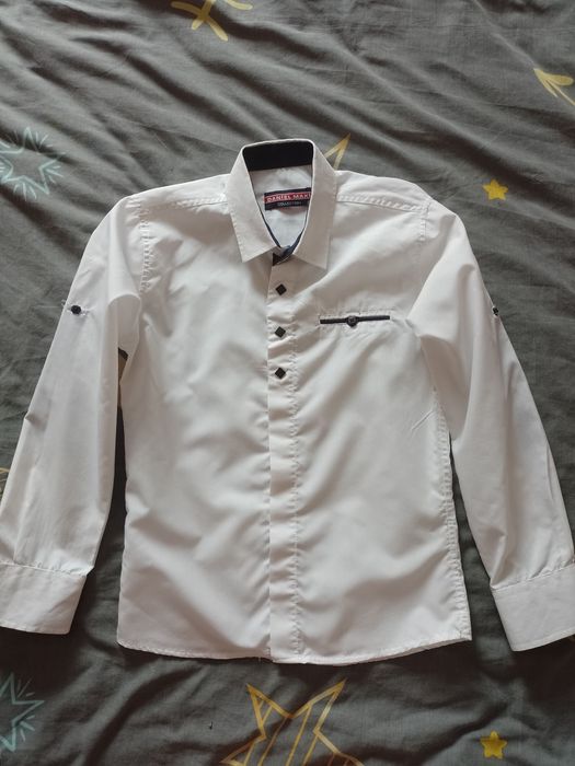 Продам рубашки на мальчика