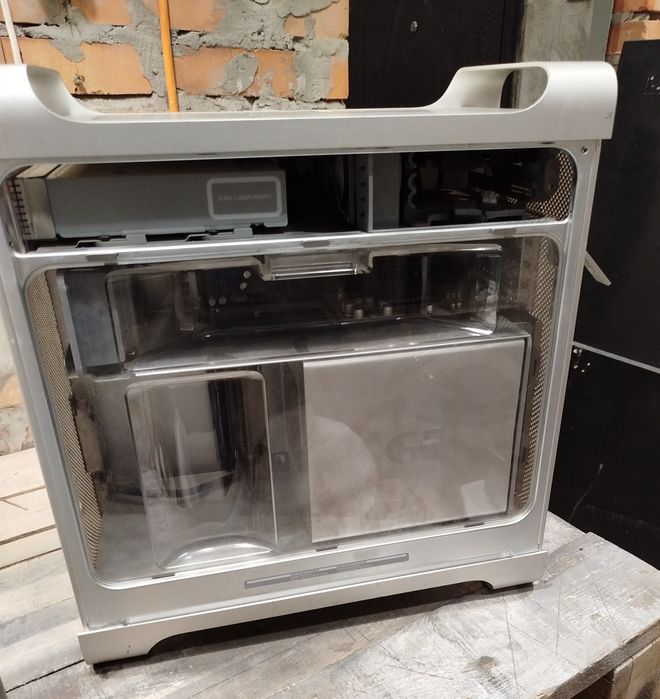 Комп’ютер Apple Power Mac G5 опори для скамейки Aple