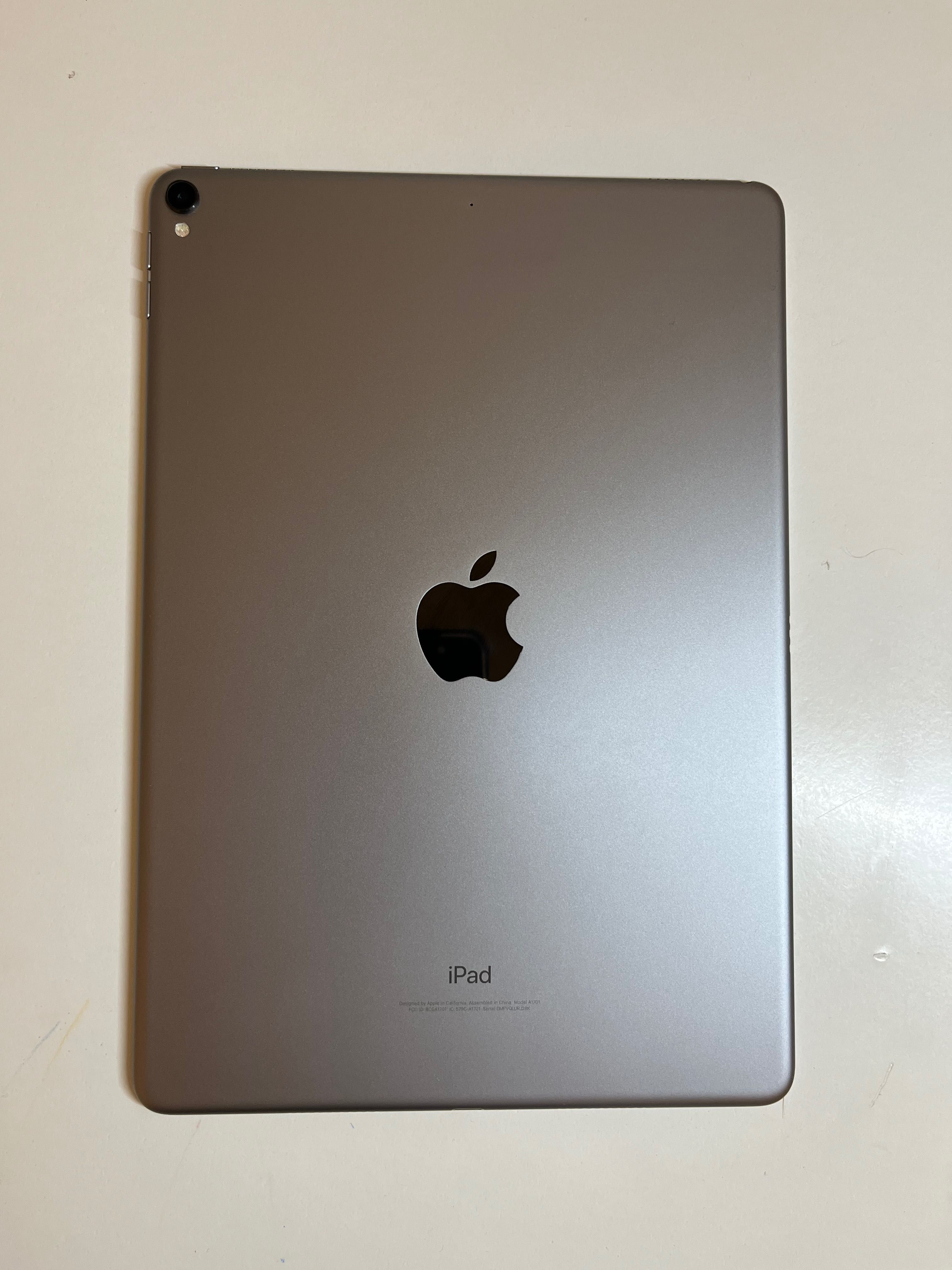 iPad Pro 10.5 64 GB серый состояние идеальное айпад про 10.5