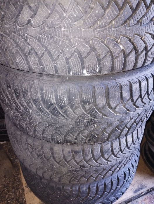 4 szt opon z felgami 4*100 ,opel 205/55r16,bieżnik 7mm