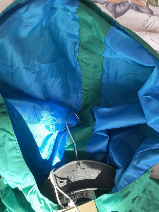 Куртка анорак вітровка s ,