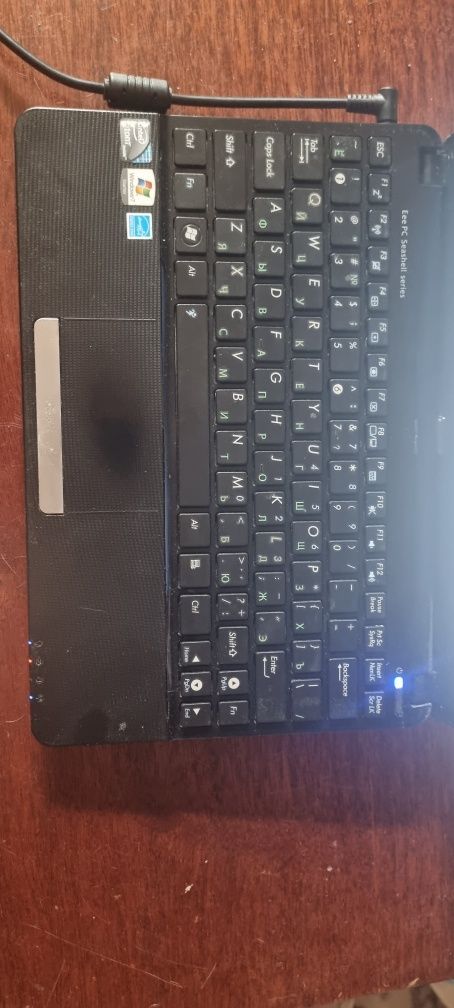 Продам нетбук Asus Eee pc