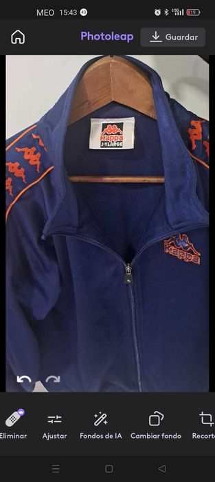 Volte ao Passado com Estilo: Casaco Kappa Vintage Exclusivo!