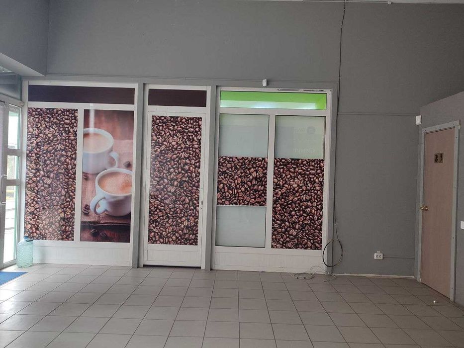 Оренда приміщеня 40,5 м2/ пр. Ювілейний 57/106/ червона лінія