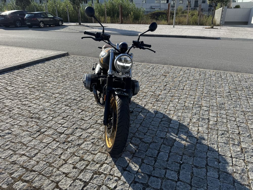 BMW R NineT Scramble 2021