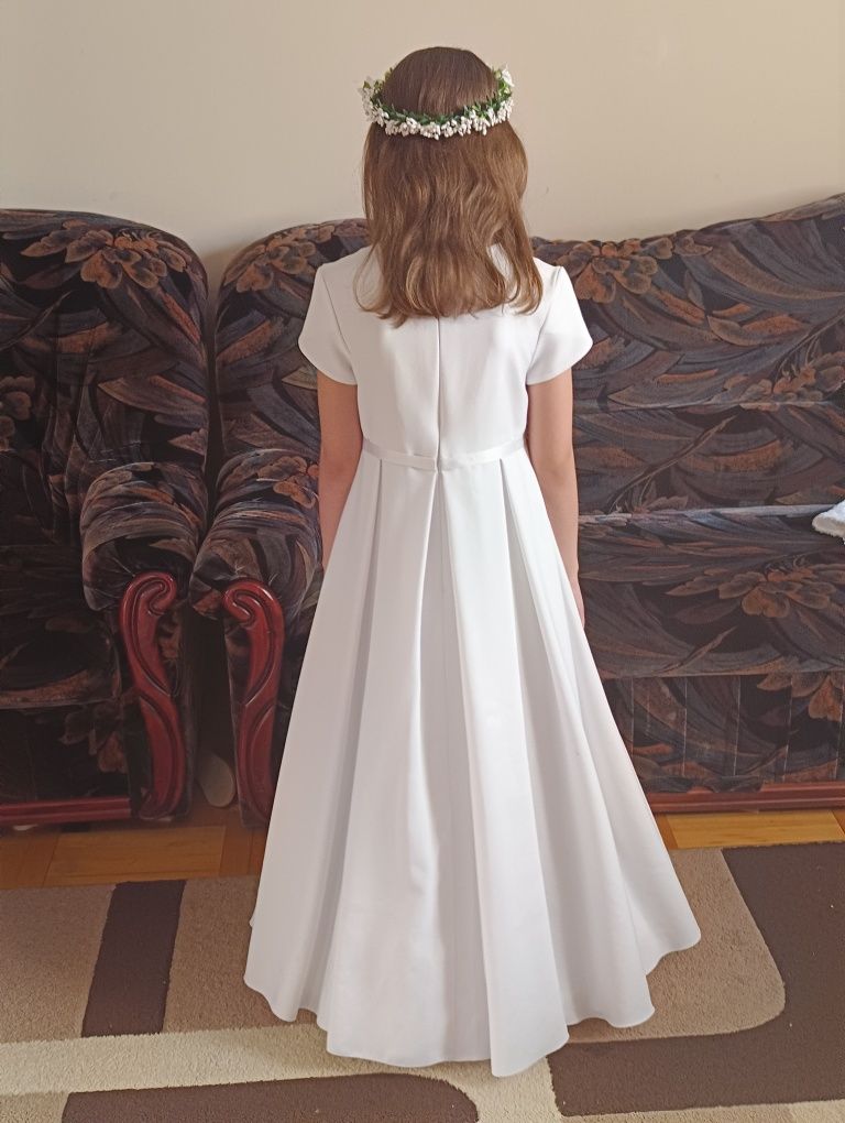 Zestaw komunijny r 140 Emmie Mariage sukienka, halka i wianek