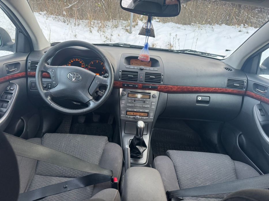 Toyota Avensis 2.0D4D для ЗСУ