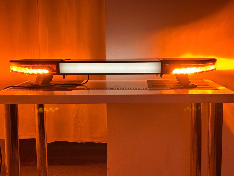 Belka lampa ostrzegawcza kogut stroboskopy LED R65 TA2 R10 laweta