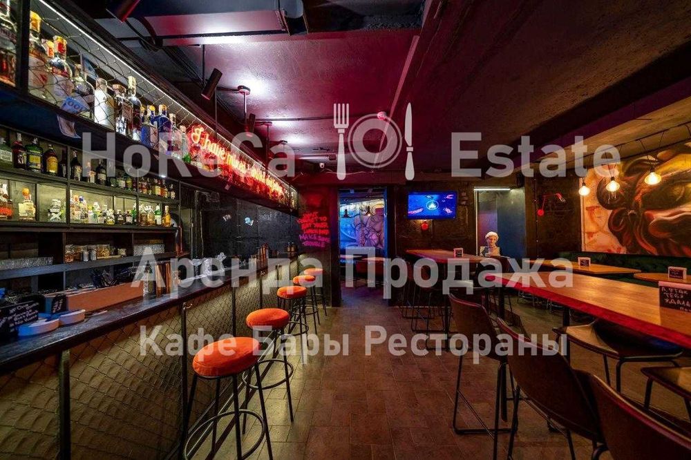 БЕЗ% Продажа. Фасад. Цоколь Кафе Паб Бар. 196м2 Подол