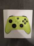 Kontroler Pad Xbox One Series S/X model 1914 Electric Volt #66