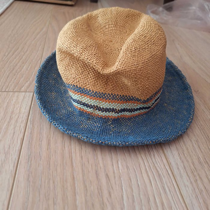 Kapelusz letni chłopięcy stylowy
