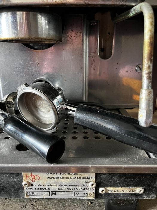 Vendo maquina de café profissional