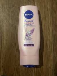 NIVEA odżywka do włosów Hairmilk Natural Shine Łagodna 200 ml