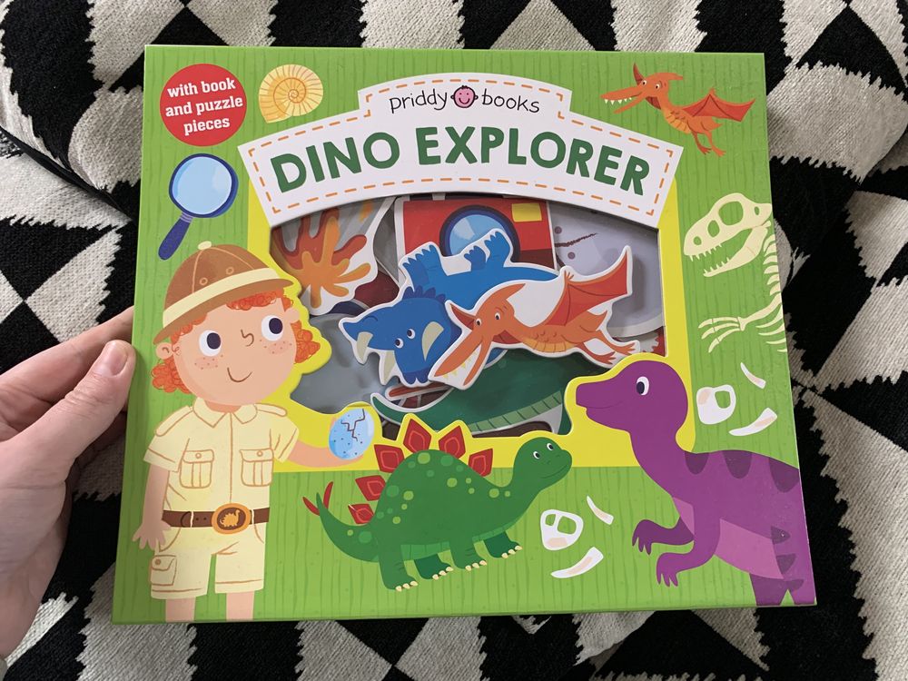 Роджер Прідді. Let’s pretend. Dino explorer