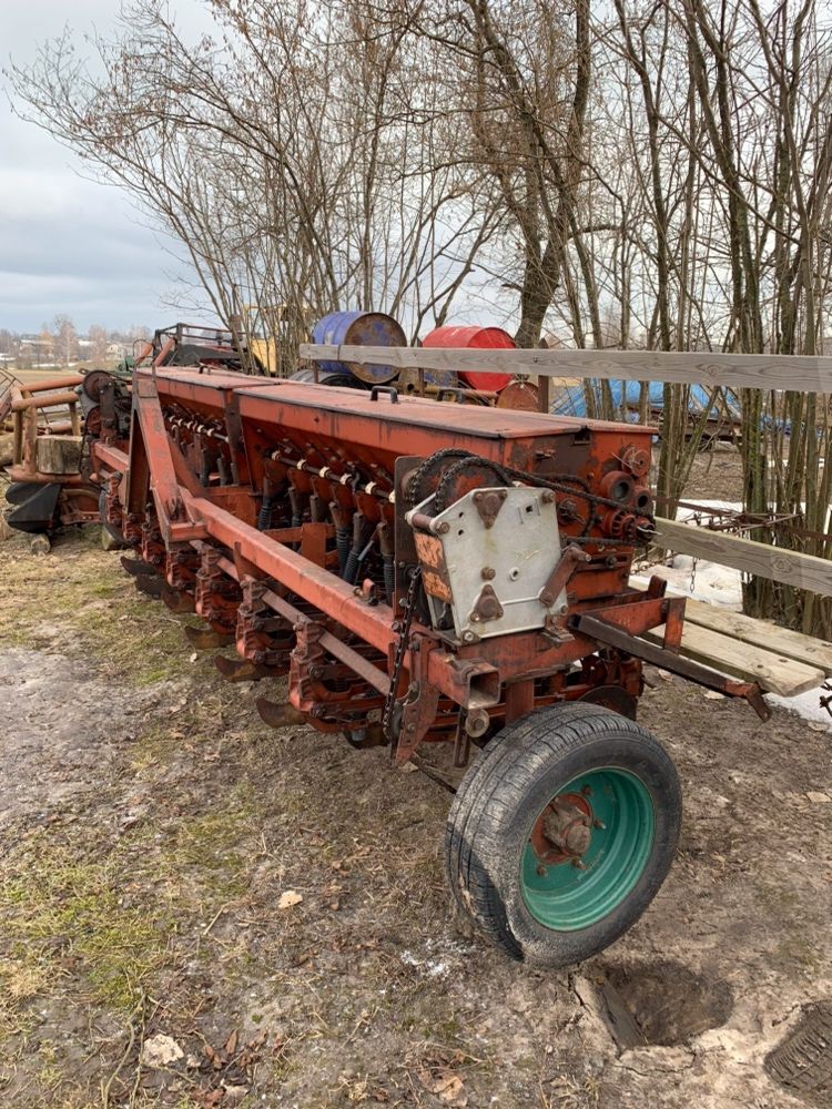 Продам зернову сівалку