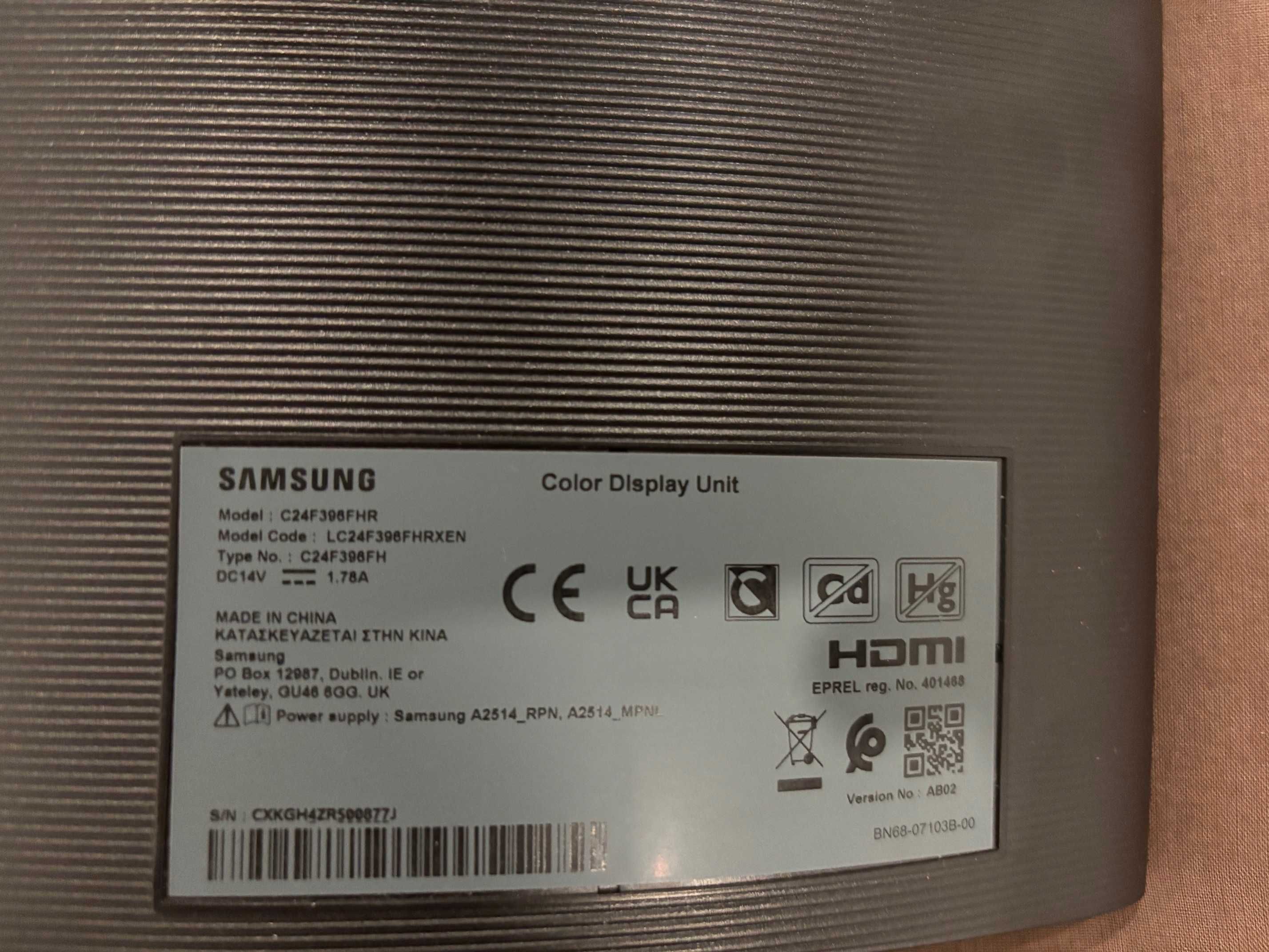 Monitor Samsung 24" Curvo - Excelente estado