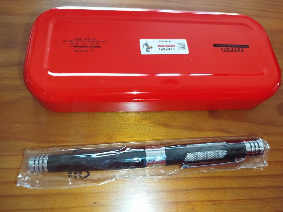 Caneta tinteiro FERRARI Maranello - nova