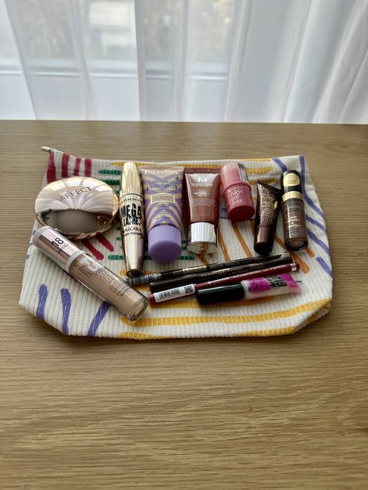 12 kosmetyków do makijażu kosmetyczka eveline missha affect nyx