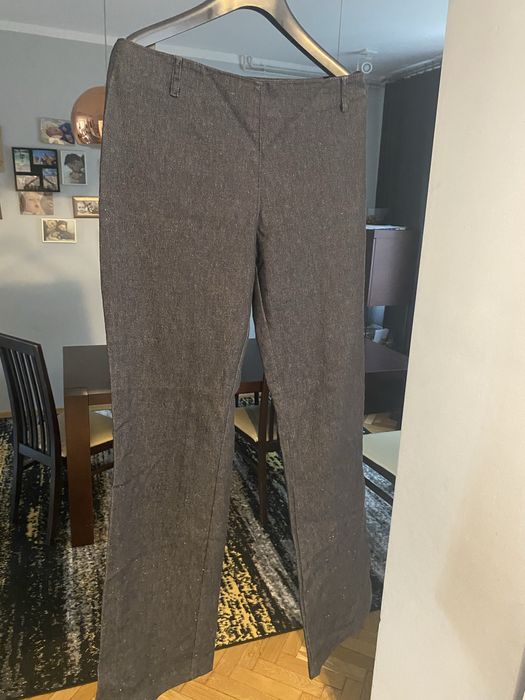 Spodnie typu dzwony, materiał błyszczący