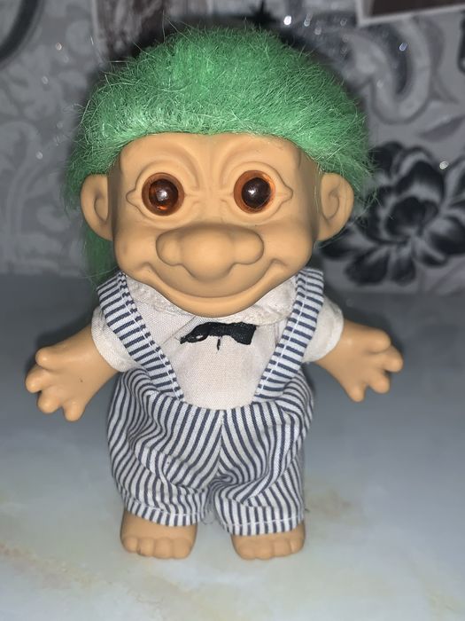 Вінтажний троль.