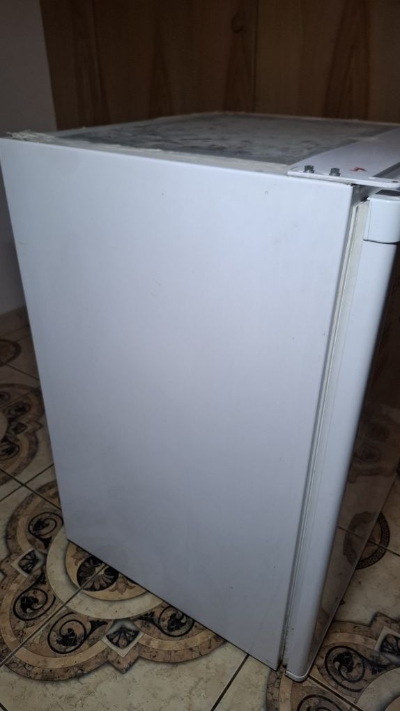 Lodówka podblatowa szer.60cm