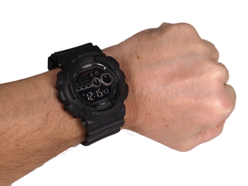 Наручные часы Casio G-Shock GD-100-1BER