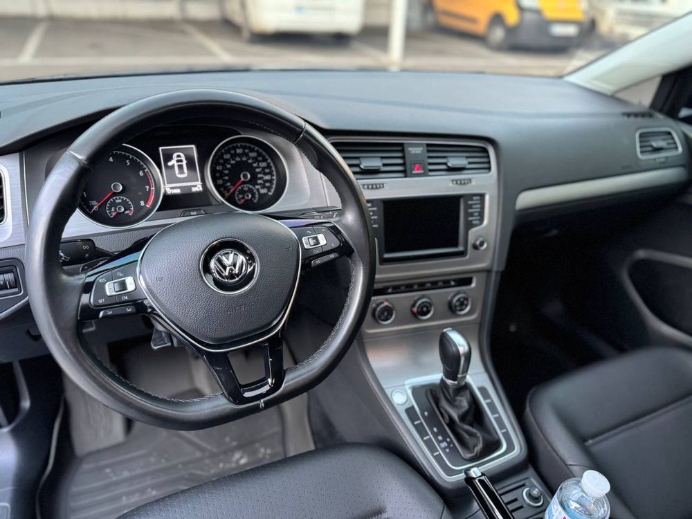 VW GOLF 7 2017 1,8