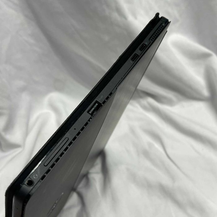 Планшет, ноутбук Dell Latitude 5290 12.3" FHD i7-8650U/16/512/чохол