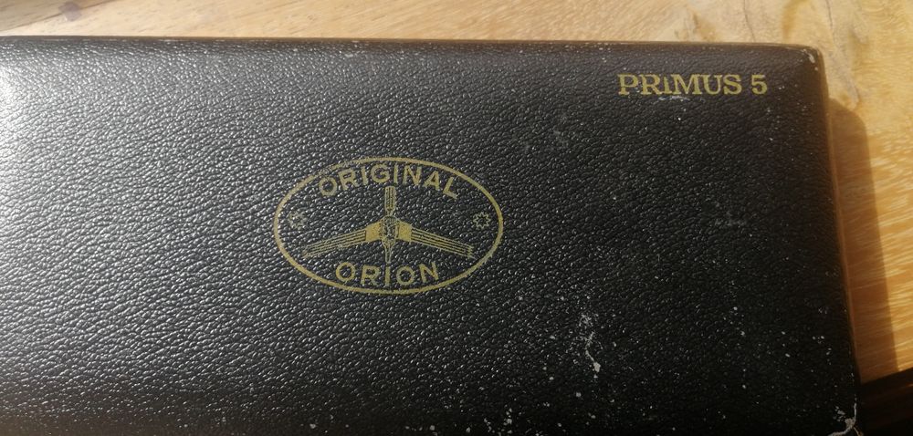 Estojos desenho antigos