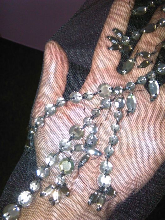 Vestido Cerimonia Preto com Pedras e transparências