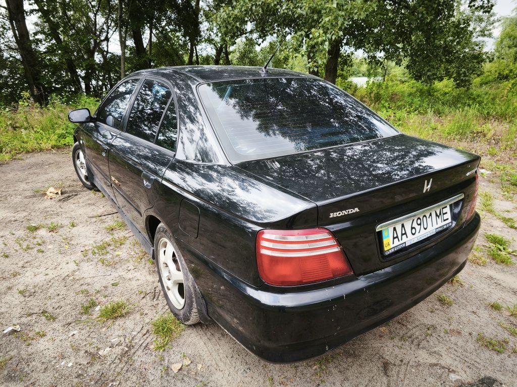 Хонда Акорд 6.  Покоління2001року. Модифікація CG8. Двигун f18b2.136кс