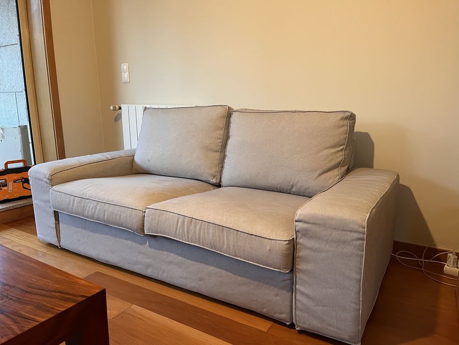 Sofa Kivik 2 lugares