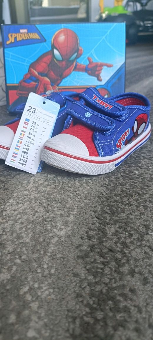 Buty Obuwie Nowe buty chłopięce rozmiar 23