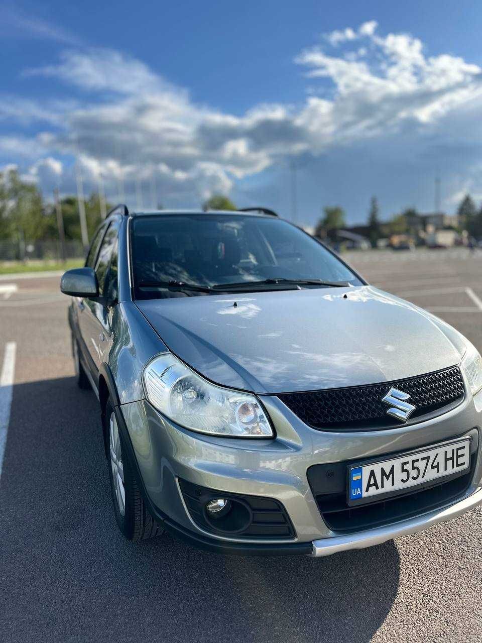 ПРОДАМ Suzuki SX4 2014